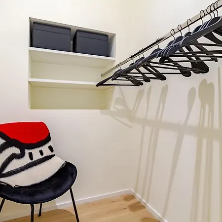 Maroncelli9 * Milánó