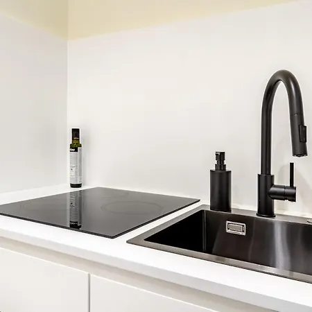 Maroncelli9 Apartman *